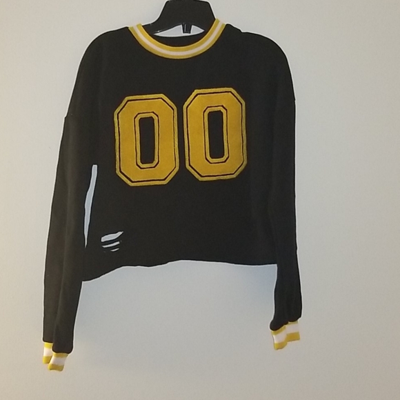 Sweatshirt - Picture 1 of 1